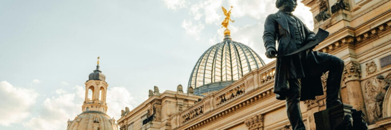 Tarihsel Olaylara Dayanan Sinema Filmleri